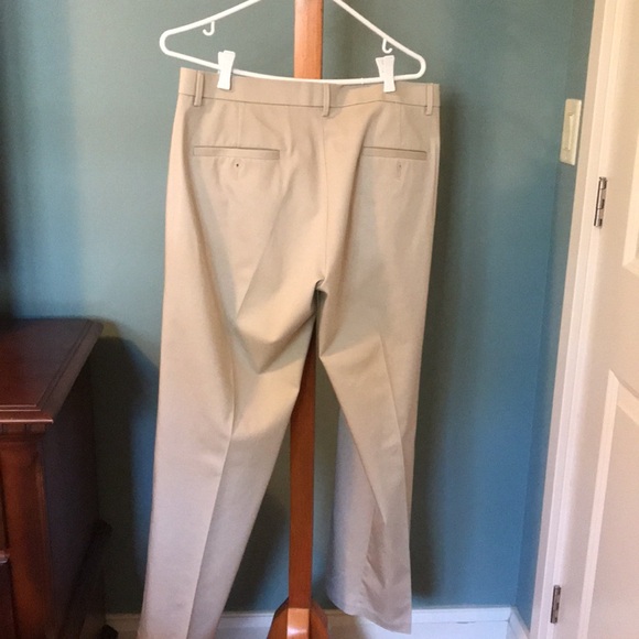 HAGGAR Iron Free Premium Khaki - Picture 6 of 6
